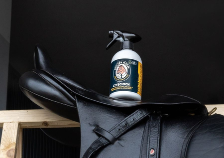 DOCTOR HORSE Czyścioch - naturalny preparat do czyszczenia i pielęgnacji skórzanego sprzętu jeździeckiego 500 ml
