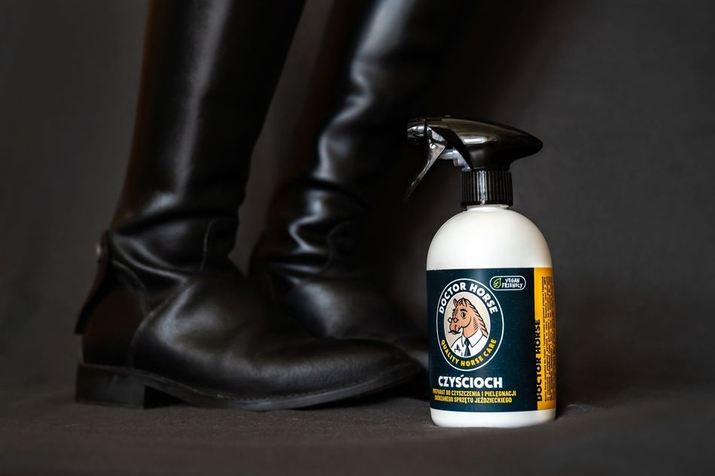 DOCTOR HORSE Czyścioch naturalny preparat do czyszczenia i pielęgnacji skórzanego sprzętu jeździeckiego - 500 ml